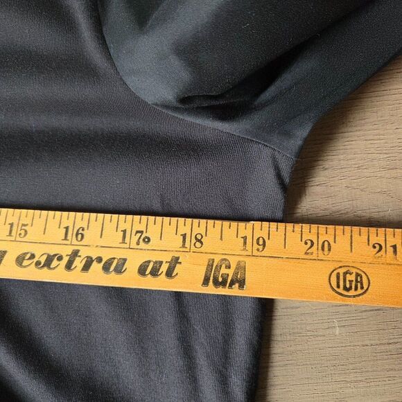 EUC LIKE NEW CHICO'S BLACK V NECK PUFFED LONG SLEEVES TOP SIZE 1 / US M WOMENS - Picture 15 of 16